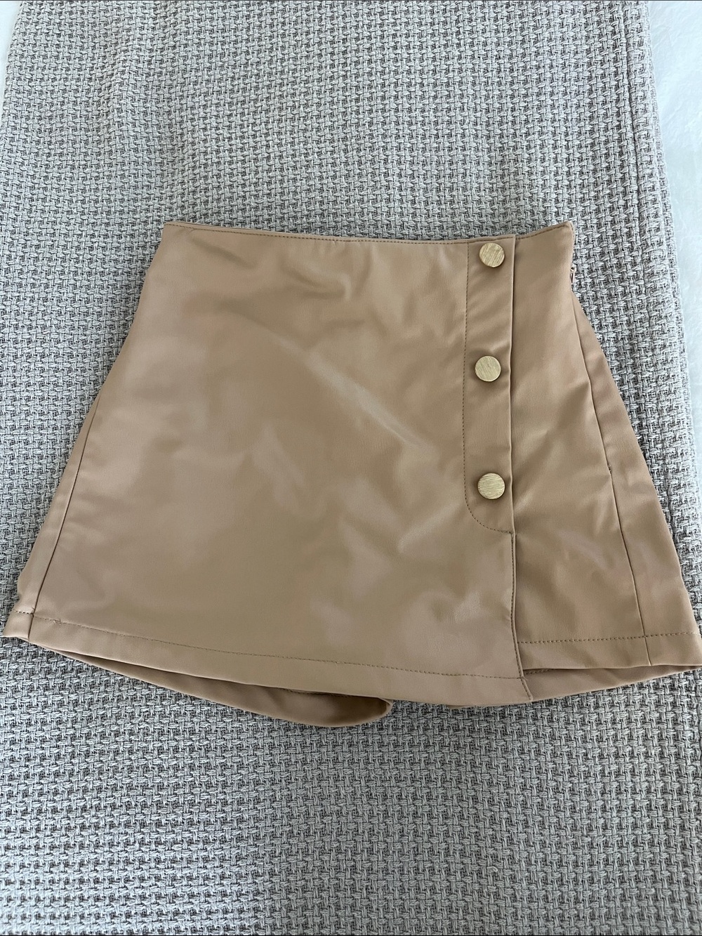 ZARA Faux Leather Button Mini Skort in Camel - Excellent Condition - Size XS